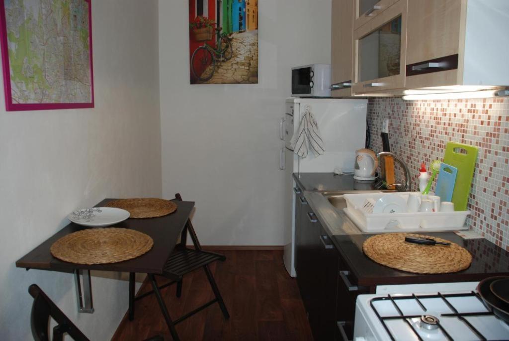 برنو Apartment 5 Min By Walk To The Center المظهر الخارجي الصورة